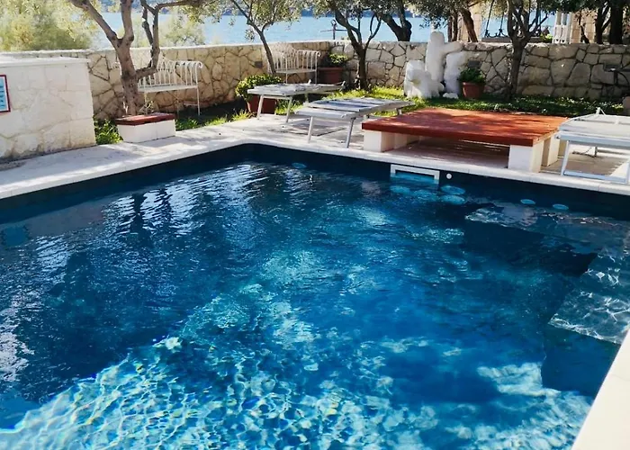 The Old Captain's Heritage * Trogir